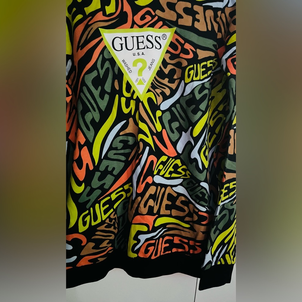 GUESS Vibrant Graphic Long Sleeve Tee - Picture 6 of 6